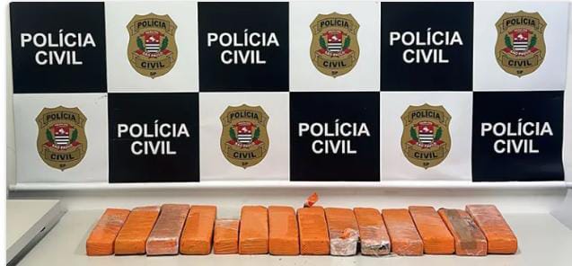 Polícia prende 5 e apreende 14 tijolos de maconha em Cabreúva